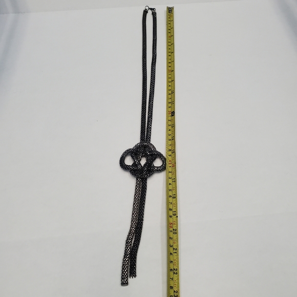 Vintage Mesh Metal Chain Mail Knot Necklace - Picture 4 of 6